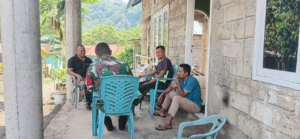 Babinsa Kodim 1602/Ende Pantau Keamanan dan Kesehatan Lingkungan di Desa Nuamulu