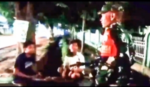 ‎TNI dan Warga Sinergi Wujudkan Lingkungan Aman di Anggaraksa