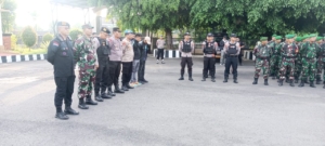 ‎TNI dan Polri Kompak Jaga Keamanan Lombok Timur Lewat Patroli Gabungan