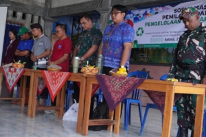 TNI, Mahasiswa, dan Warga Bersatu: Gotong Royong dan Edukasi Lingkungan di Poh Bergong