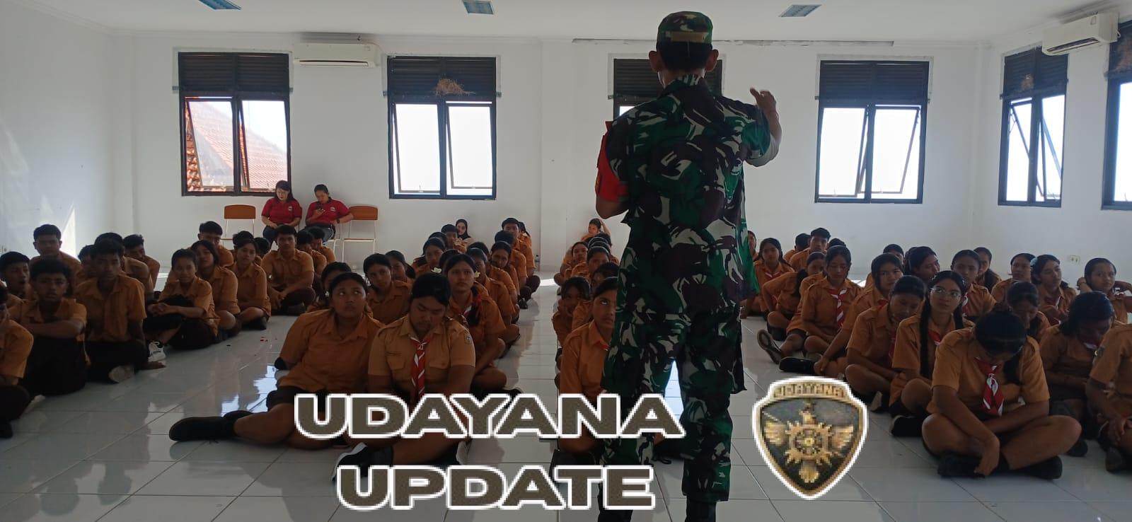 Tanamkan rasa cinta tanah air, Anggota Koramil 1623-08/Kubu berikan materi wasbang siswa-siswi SMK N 2 Kubu.