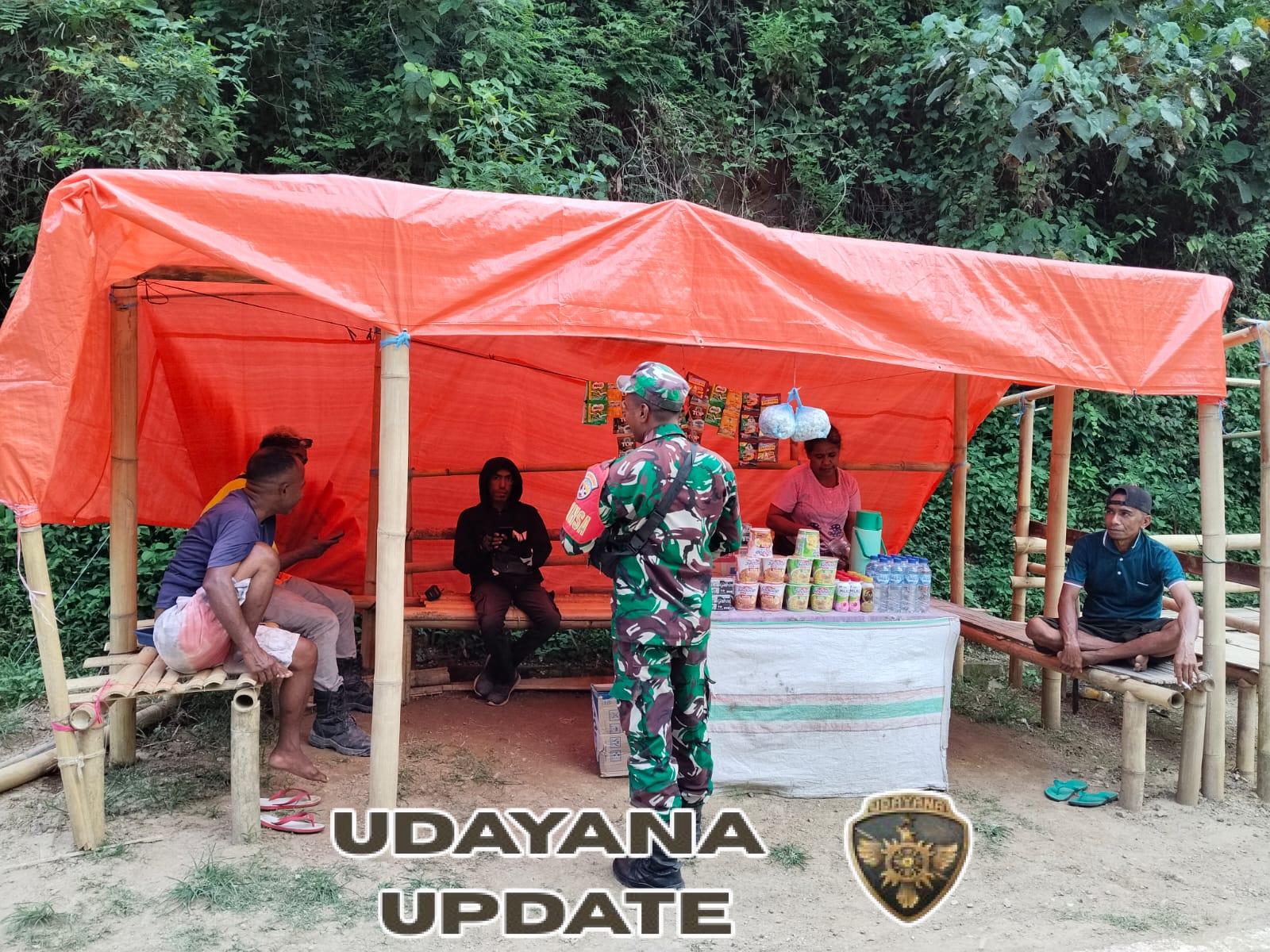 Babinsa Koramil 1602-02/Wolowaru Tingkatkan Keamanan dan Kemanunggalan di Desa Wonda