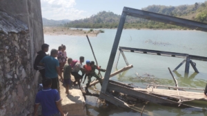 Serka Lodian Radja Selamatkan Ibu Dan Anak Di Termanu