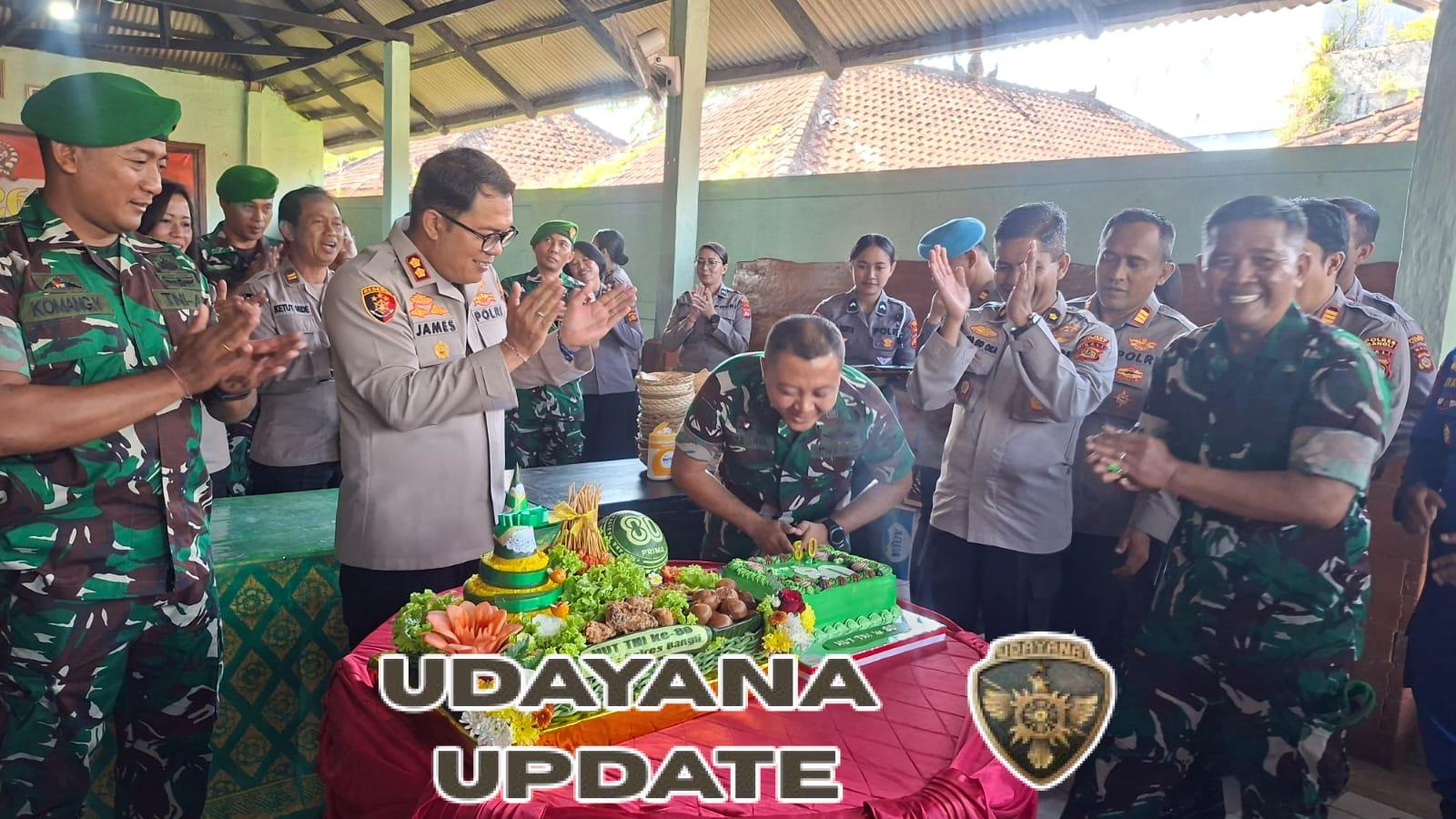 Wujud Sinergitas TNI–Polri, Polres Bangli Kunjungi Kodim 1626/Bangli di HUT ke-80 TNI