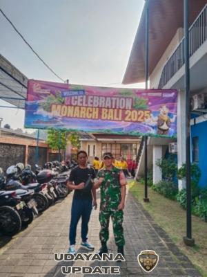 Wujud Dukungan TNI, Babinsa Koramil 1616-01/Gianyar Amankan Jalan Santai Bersama Ratusan Mahasiswa Monarch Bali