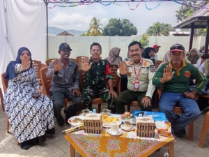 Sinergi Pemerintah dan TNI Dukung Suksesnya Lomba Posyandu Gotong Royong Di Desa Mantun.