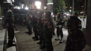 Koramil 1608-01/Rasanae Aktifkan Kembali Siskamling Jaga Keamanan Malam