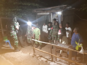 Peltu Tony Mulyono Pimpin Patroli Siskamling Bersama Komduk