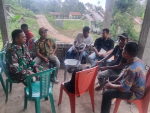 Babinsa Sertu Clementino Aktif Laksanakan Komsos dan Pamwil di Detukeli