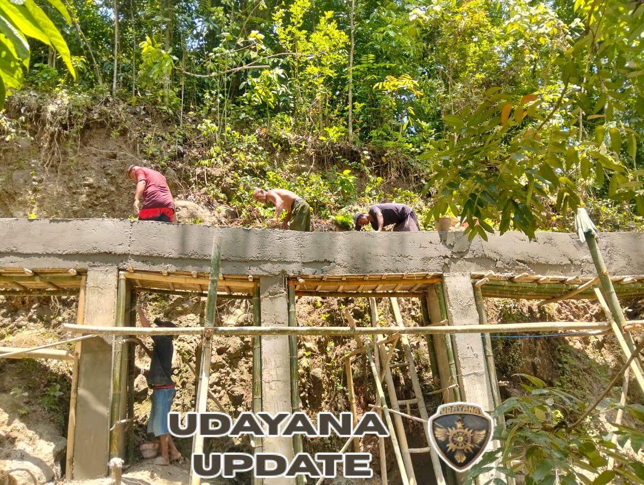 Petani Desa Riung Sambut Baik Perbaikan Irigasi oleh TNI dalam TMMD ke-126