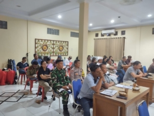 Babinsa Banjarangkan Atensi Musdesus Koperasi Desa Merah Putih