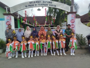 Babinsa Menala Dampingi Tim Penilaian Lomba Lembaga PAUD HI Terpadu Mulya Tingkat Provinsi NTB