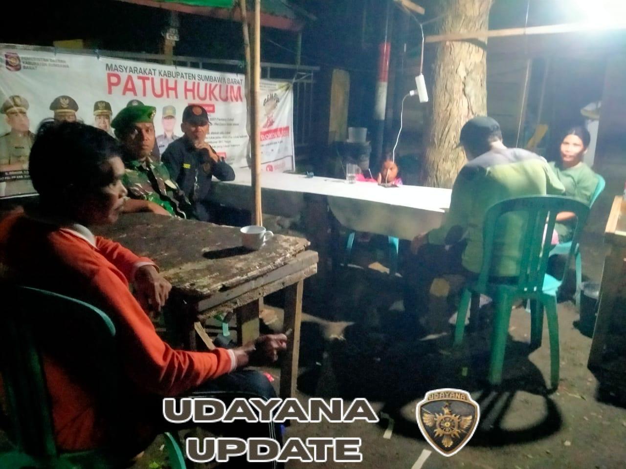 Piket Koramil 1628-05/Jereweh Tingkatkan Keamanan Wilayah Lewat Patroli Malam