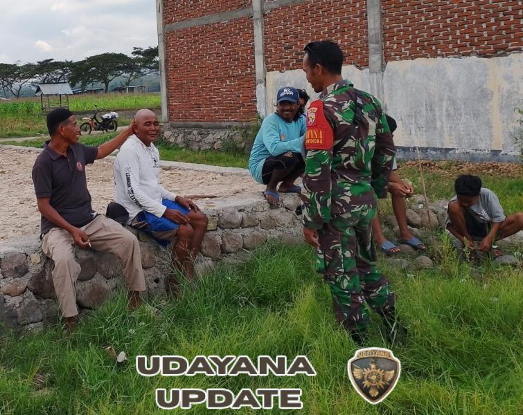 Babinsa Serda Firdaus Aktif Laksanakan Komsos di Desa Dorokobo