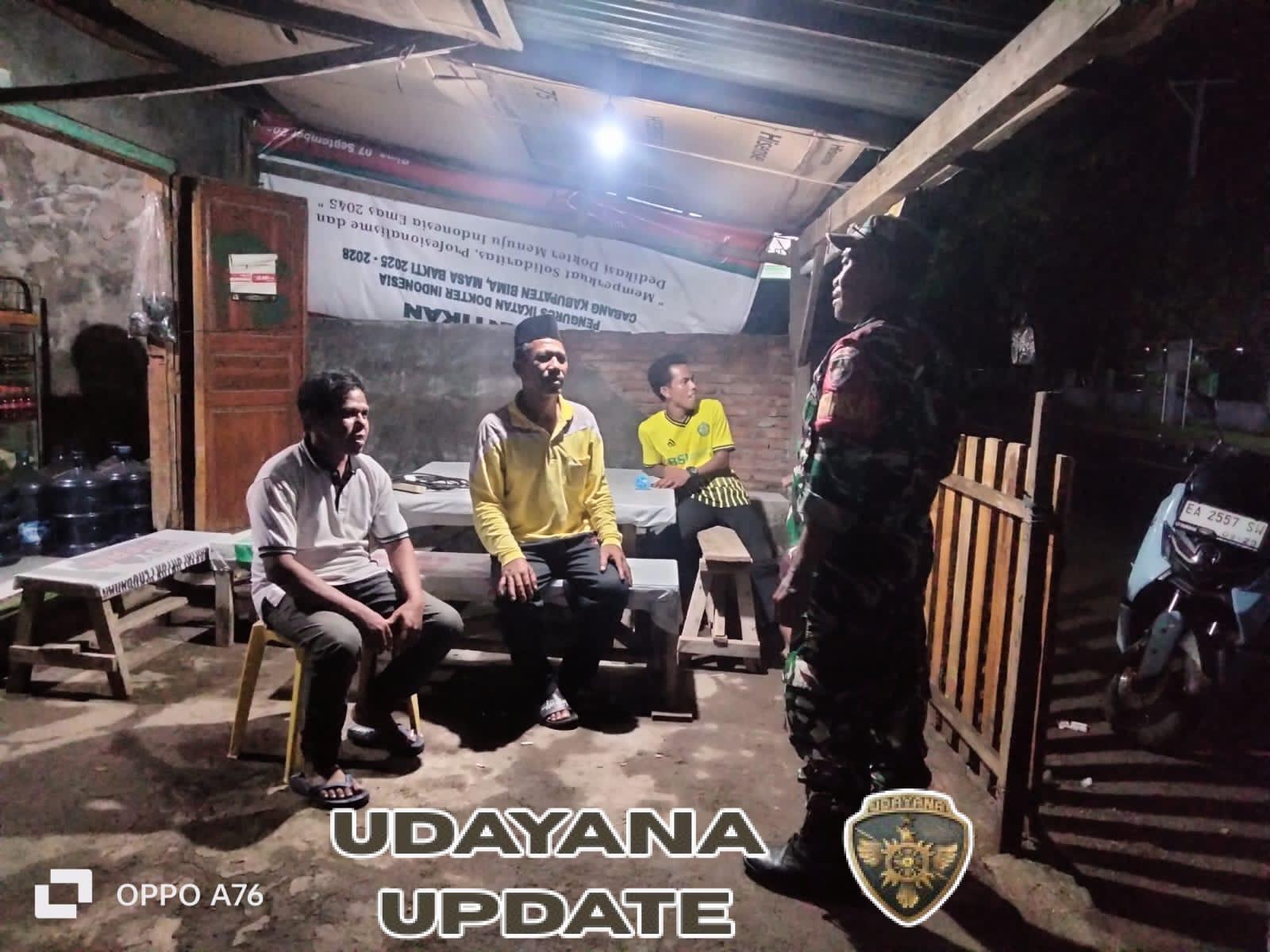 Babinsa Koramil 1608-02/Bolo Perkuat Keamanan Wilayah Lewat Ronda Malam Serentak