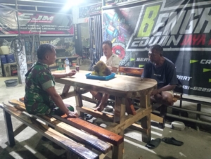 Koptu Arifin Laksanakan Patroli Malam, Koramil 1628-04/Poto Tano Perkuat Keamanan Wilayah