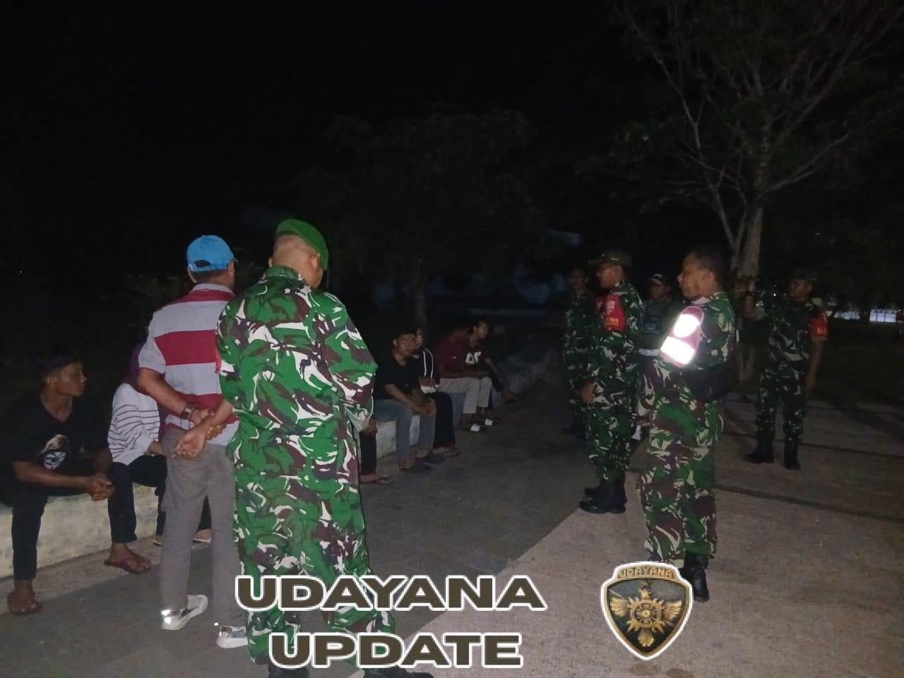 Koramil 1608-01/Rasanae Gelar Patroli Siskamling Skala Besar di Tiga Kelurahan Kota Bima