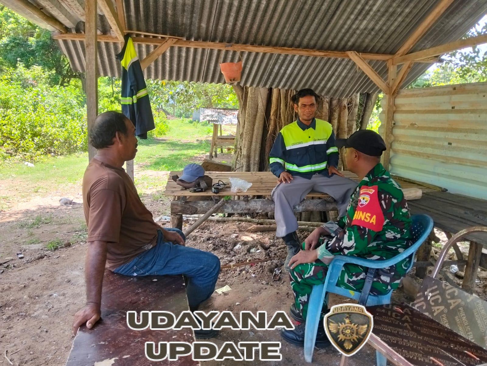 Babinsa Koramil 1628-05/Jereweh Imbau Petani Hindari Ladang Saat Hujan Demi Cegah Sambaran Petir