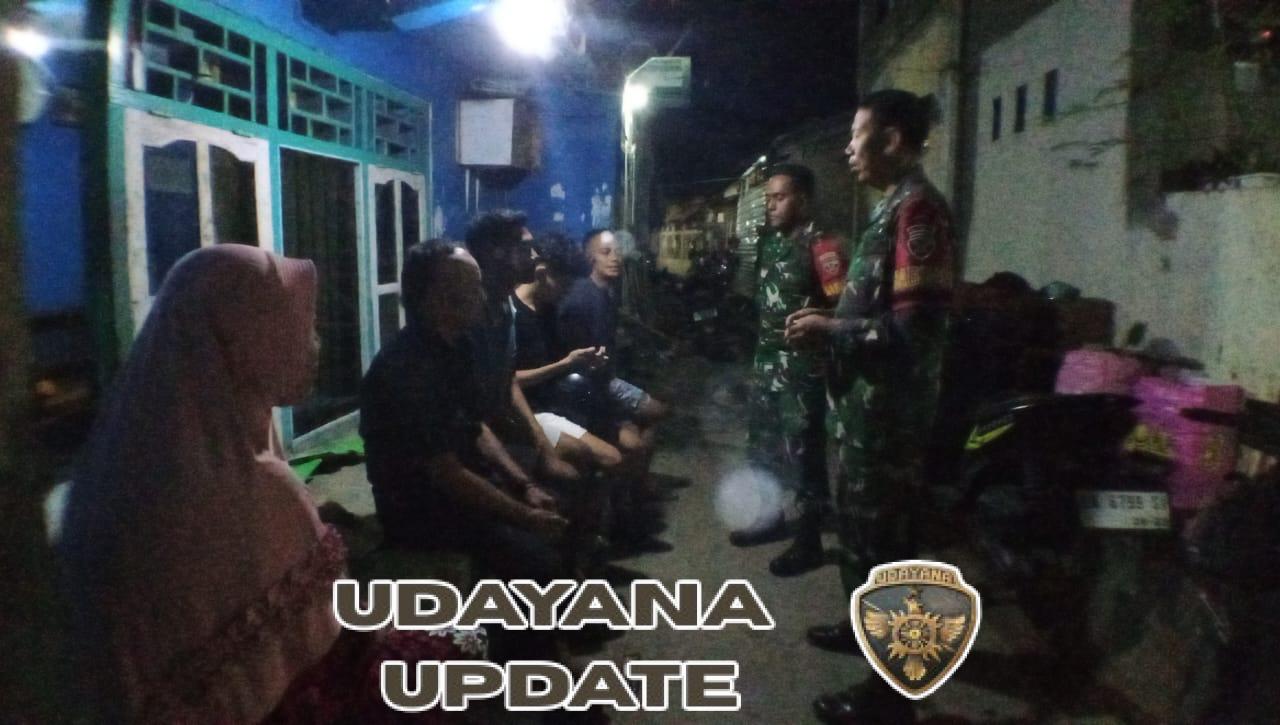 Rutin, Babinsa Bersama RT dan Tokoh Masyarakat Wujudkan Situasi Aman di Kelurahan Paruga
