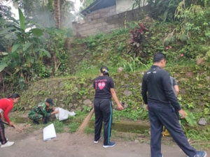 Babinsa Satra Hadiri Musyawarah Desa Khusus Percepatan Operasional Koperasi Desa Merah Putih