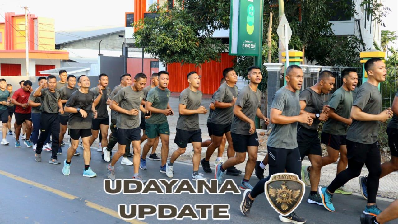 Satgas Pamtas Yonarmed 12 Kostrad Gelar Lari Pagi dan Berbagi Bubur Kacang Ijo di Atambua