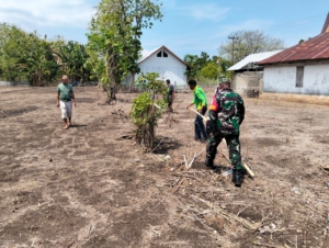 Sinergi Babinsa dan Pemerintah Desa Wailawar Awali Pembangunan Koperasi Merah Putih