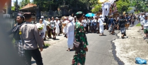 Upacara Pelebon Almarhum Gusti Ngurah Agung Wijaya Natha Digelar, Tiga Pilar Desa Sulang Bersatu Beri Pengamanan