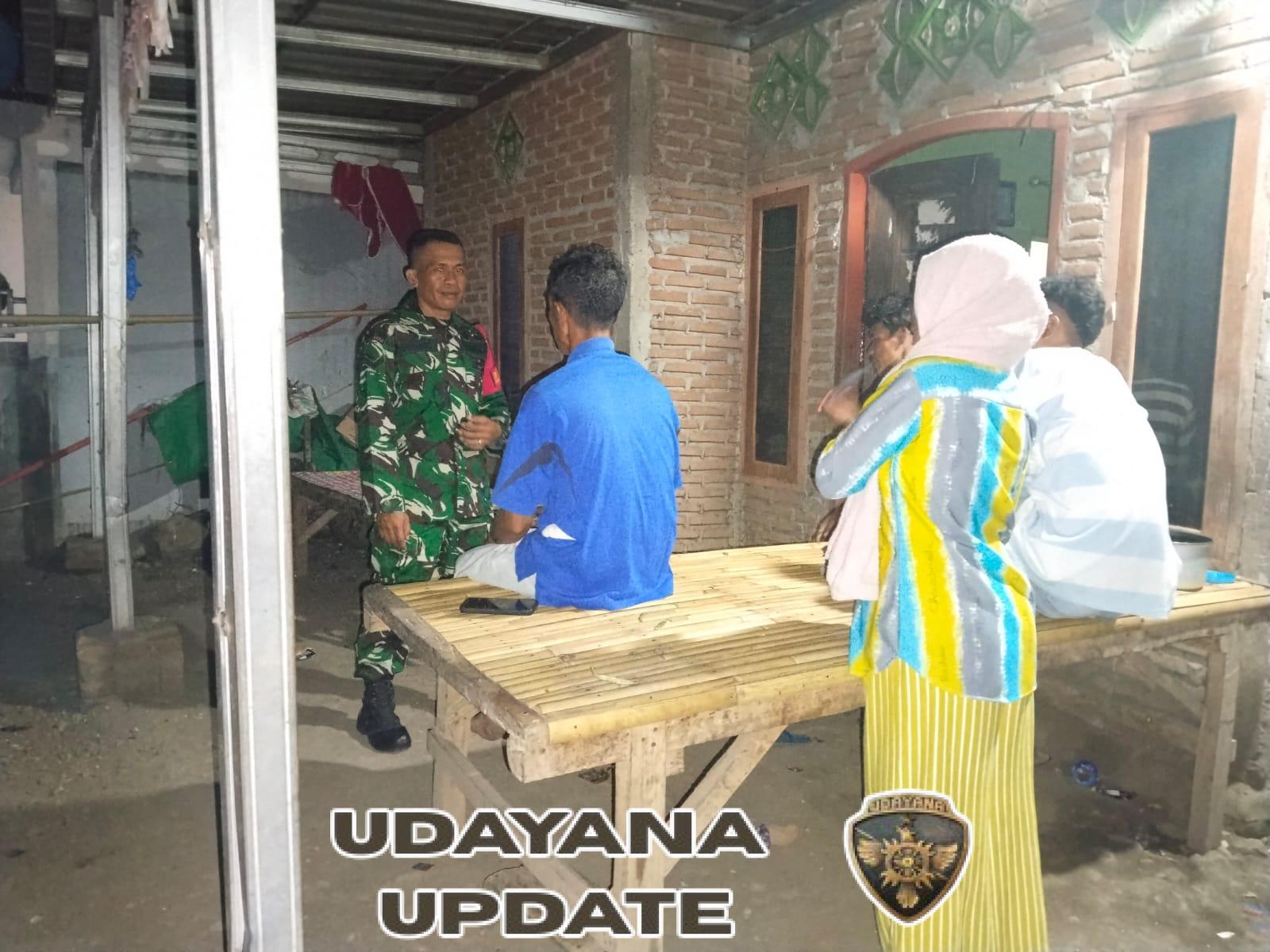 Babinsa Koramil 1608-02/Bolo Perkuat Kamtibmas Lewat Ronda Malam Bersama Warga