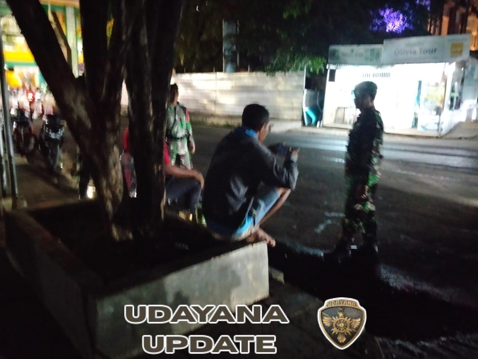 Koramil 1630-01/Komodo Gelar Patroli Wilayah Pastikan Keamanan Labuan Bajo Aman dan Kondusif