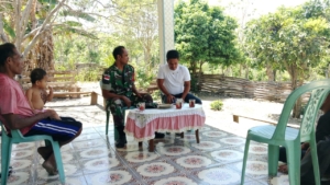 Babinsa Desa Suelain Ajak Warga Waspada Kebakaran dan Jaga Kebersihan di Musim Kemarau