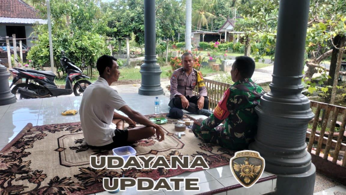 Babinsa Blimbingsari Jalin Komsos dengan Tokoh Masyarakat, Perkuat Sinergi Jaga Keamanan Wilayah