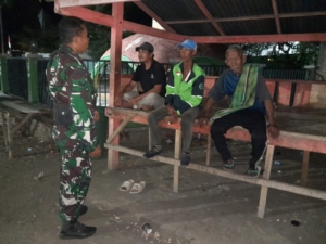 Babinsa Desa Teke Tegur Pelajar Keluyuran dan Gunakan Knalpot Resing