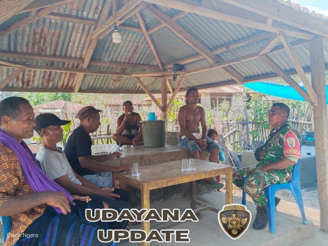 Babinsa Koramil 1602-04/Maurole Laksanakan Komsos dan Pamwil di Desa Ndondo