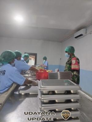 Kodim 1627/Rote Ndao Dukung Peningkatan Gizi Anak Sekolah Lewat Program Makan Sehat Bergizi Gratis