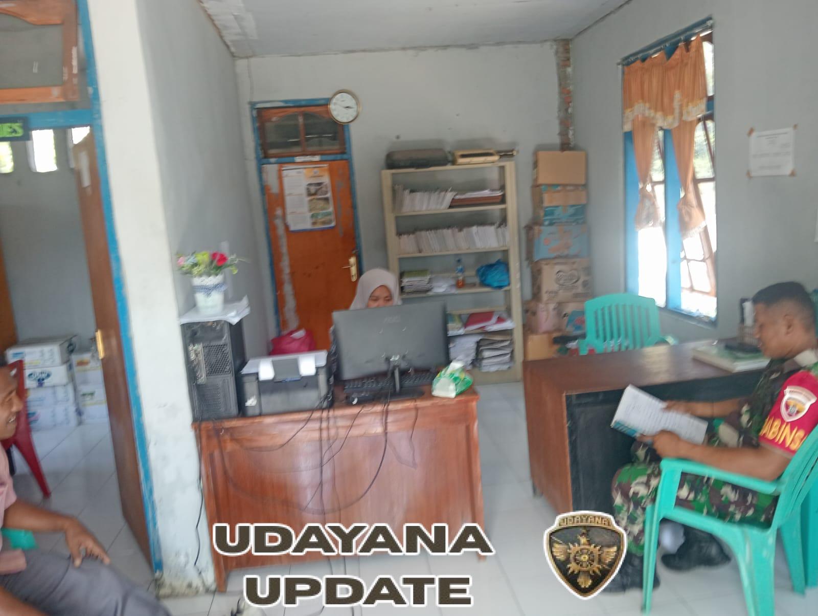 Babinsa Koramil 1602-04/Maurole Laksanakan Pul Data dan Pamwil di Desa Niranusa