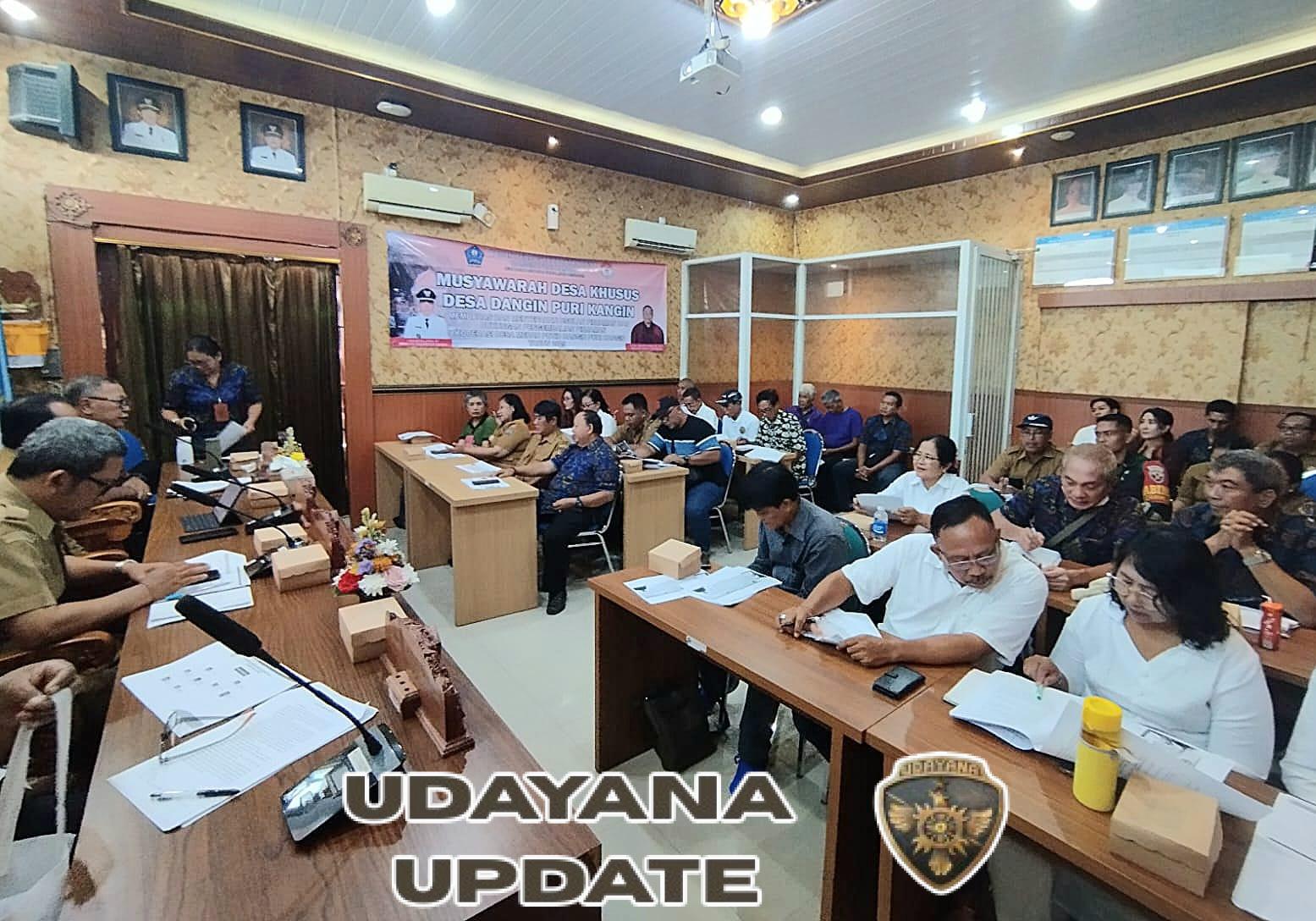 Babinsa Kopda Herman Jayadi Atensi Musyawarah, Sepakati Pinjaman Koperasi Desa Merah Putih