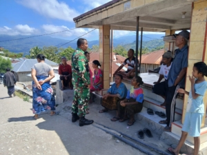 Babinsa Koramil 1602-02/Wolowaru Laksanakan Komsos dan Pamwil di Desa Kelisamba