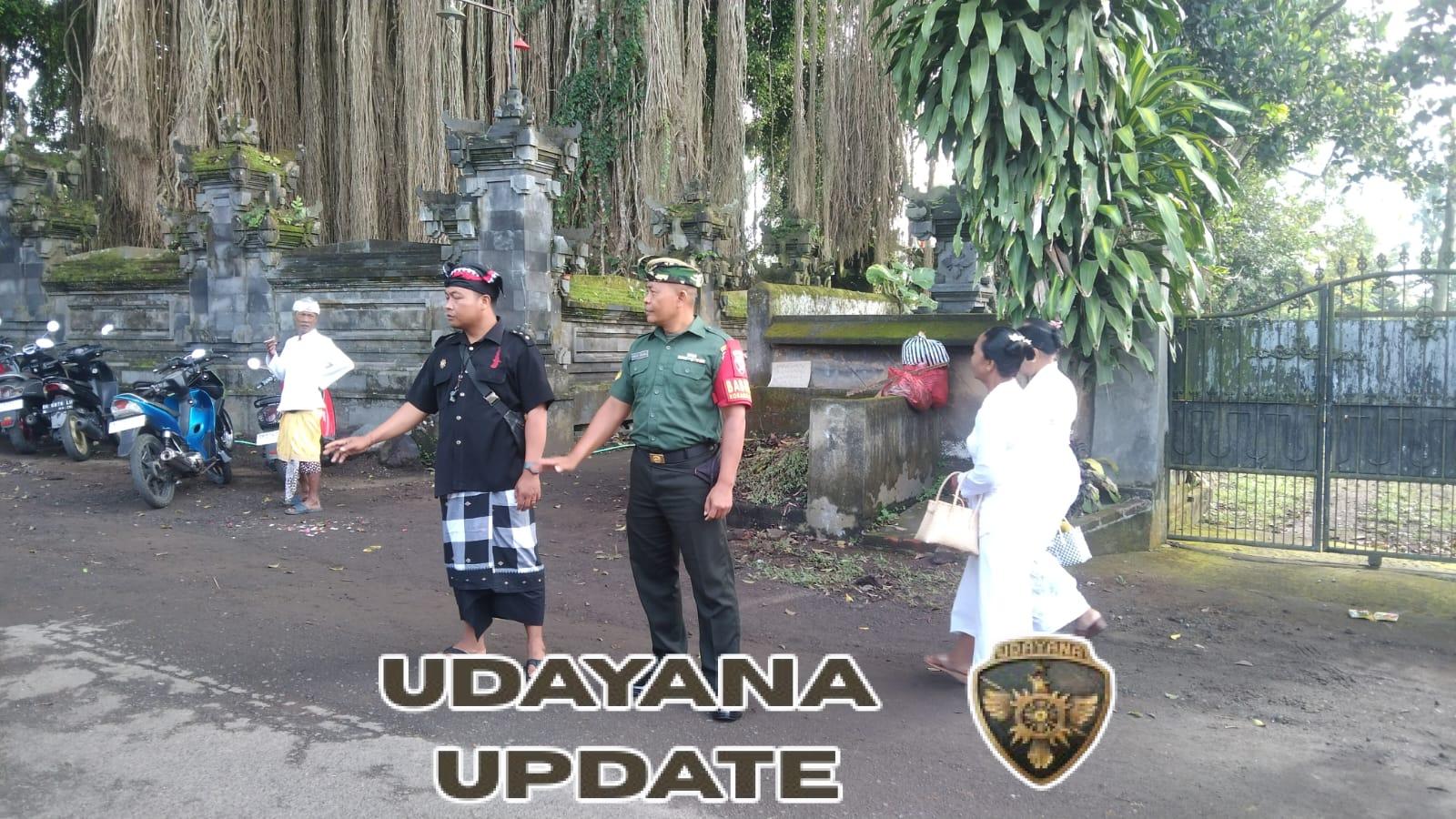 Wujud Kepedulian Babinsa, Dukung Kelancaran Ibadah Umat di Desa Adat Padpadan