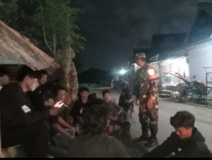 Babinsa Koramil Monta Gelar Patroli dan Ronda Malam Cegah Balapan Liar