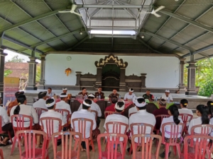 Babinsa Desa Baluk Hadiri Sosialisasi Hukum, Dukung Pencegahan Korupsi di LPD Desa Adat