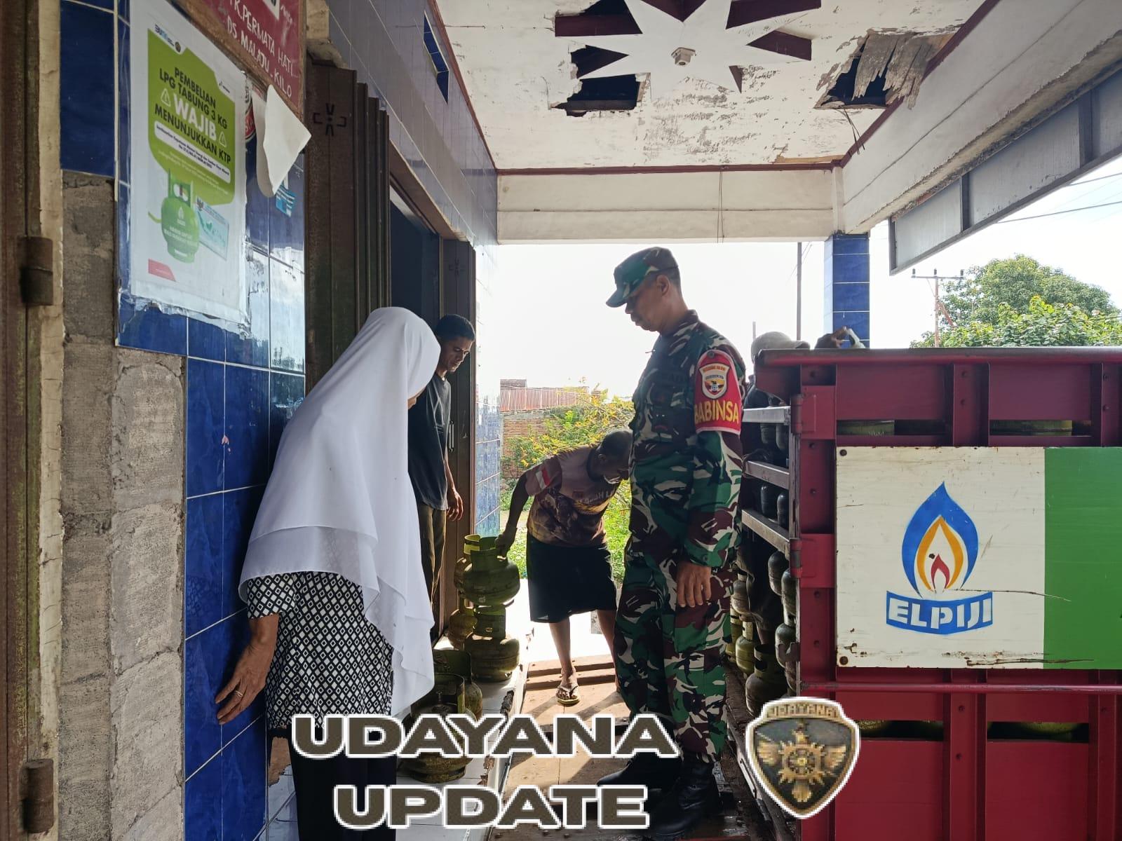 Babinsa Dompu Pantau Distribusi Gas LPG, Pastikan Tepat Sasaran