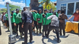 Ratusan Personel TNI Polri Gelar Pengamanan VVIP  Kunker Ibu Wakil Presiden Republik Indonesia Beserta Para Ibu Seruni Kabinet Merah Putih