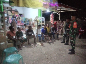 Patroli Siskamling Serka Khairudin Amankan Wilayah Kecamatan Sape dan Lambu