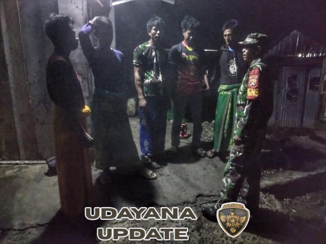 Babinsa Koramil 05/Donggo Intensifkan Patroli Siskamling di Desa Kala