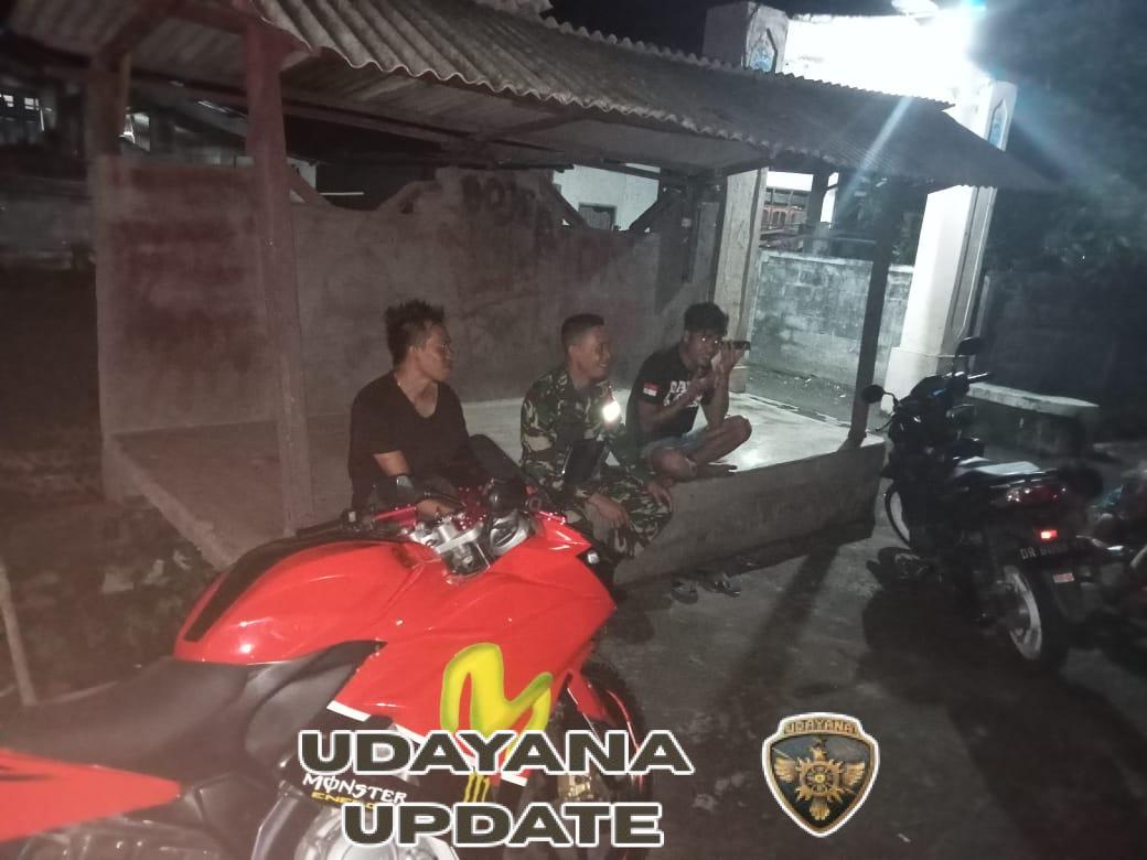 Babinsa Bagik Payung Selatan Gelar Patroli Malam Bersama Warga Jaga Kamtibmas 