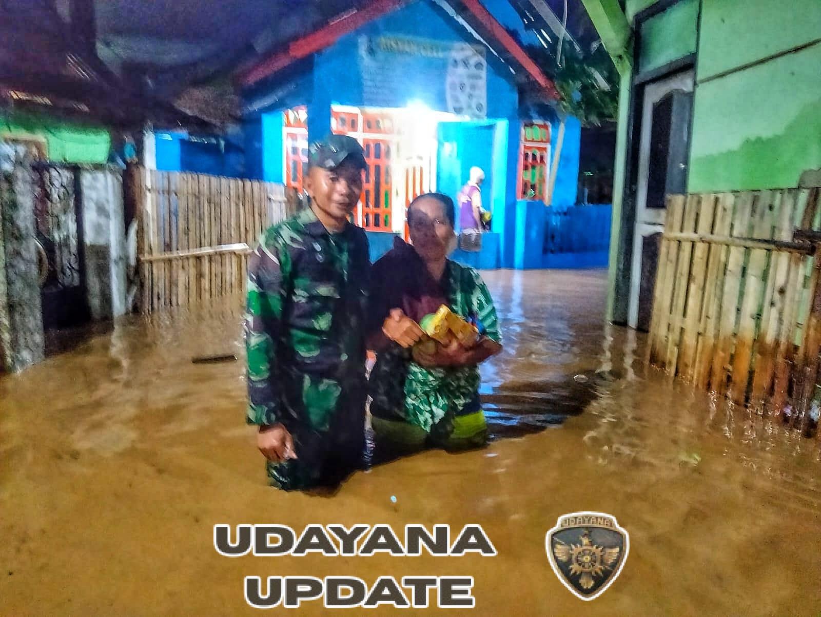 Babinsa Oisaro Ajak Warga Jaga Kamtibmas dan Harmoni Sosial