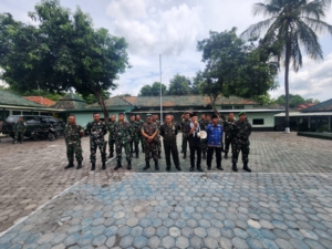 Peringati Hari Pahlawan, Ponpes Al-Amin NW Sepit Lakukan Kunjungan ke Kodim 1615/Lotim