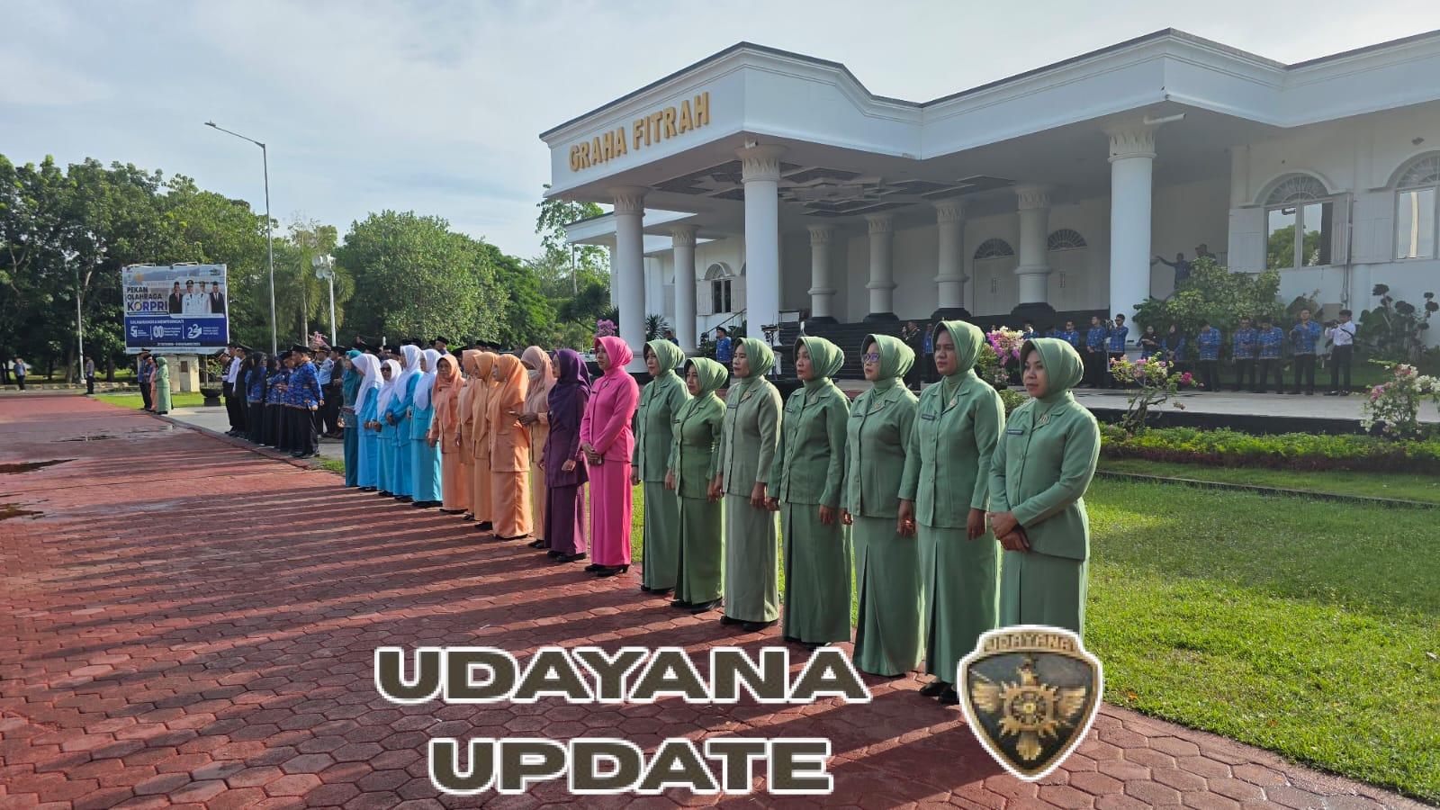 Persit KCK XLIV Sumbawa Barat Ikuti Upacara Hari Pahlawan 2025 di Graha Fitrah