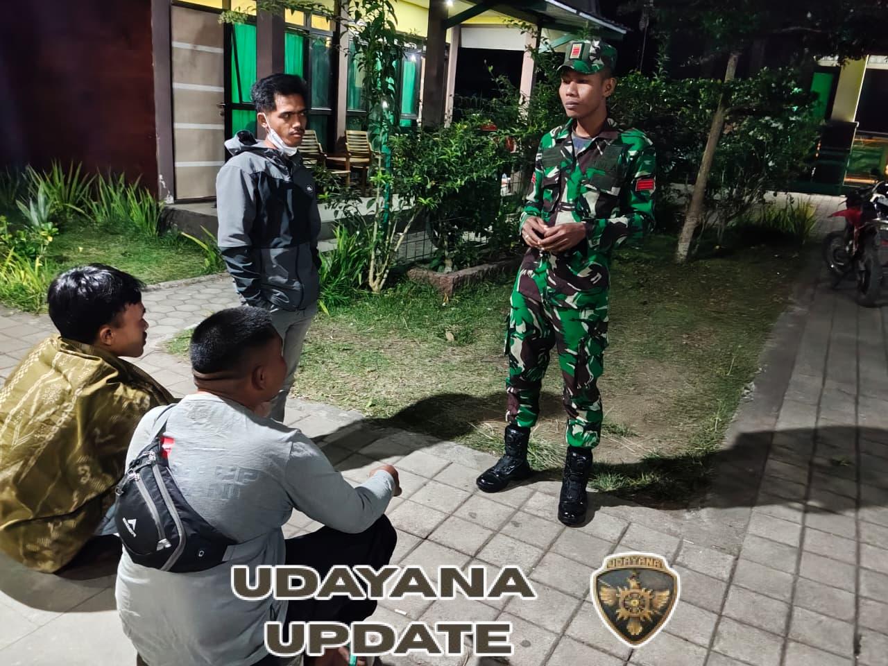 Babinsa Sembalun Ajak Warga Aktif Siskamling Demi Keamanan Lingkungan