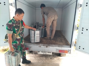 Koramil 1608-01/Rasanae Dampingi Pembagian Makan Bergizi Gratis di Monggonao”